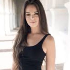 Meet your Posher, Deana